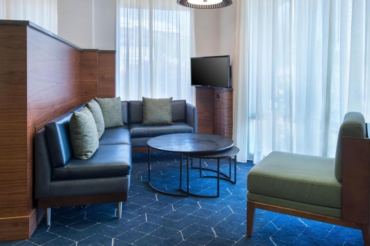 Courtyard Philadelphia Plymouth Meeting Hotel Exterior foto