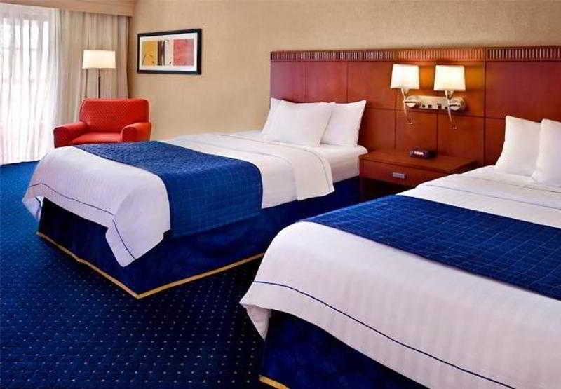 Courtyard Philadelphia Plymouth Meeting Hotel Quarto foto